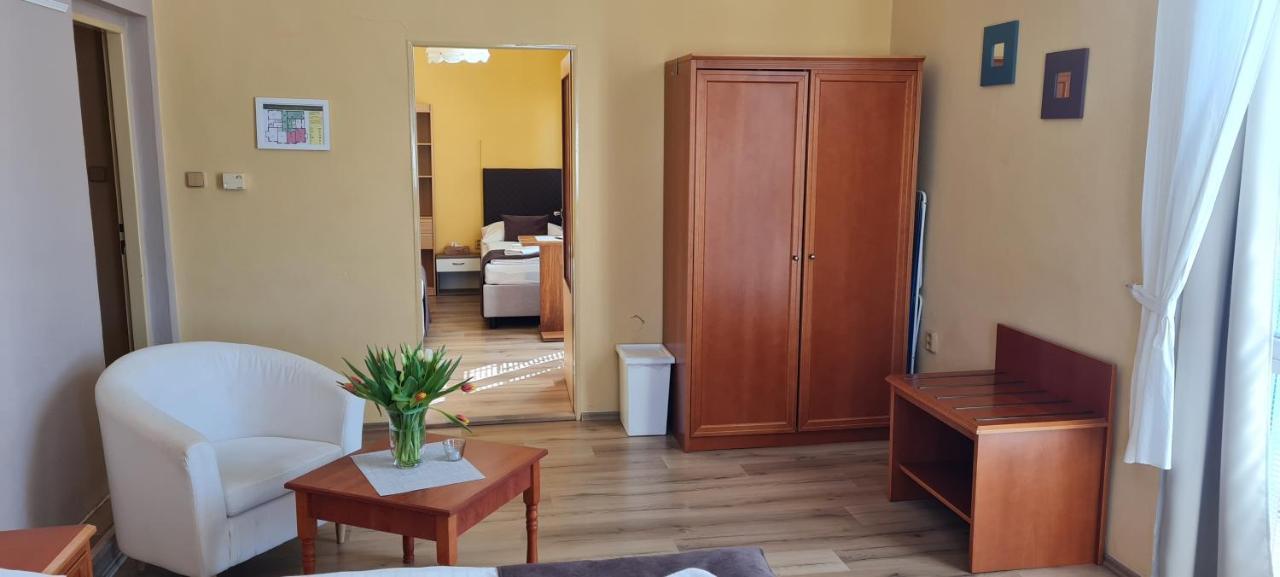 Pension Elektra Marianske Lazne Bagian luar foto